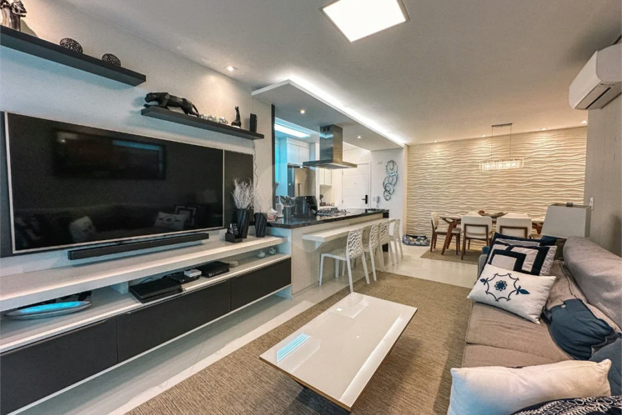 Apartamento à venda com 3 quartos, sendo 2 suítes,  em Riviera de São Lourenço, Bertioga, SP