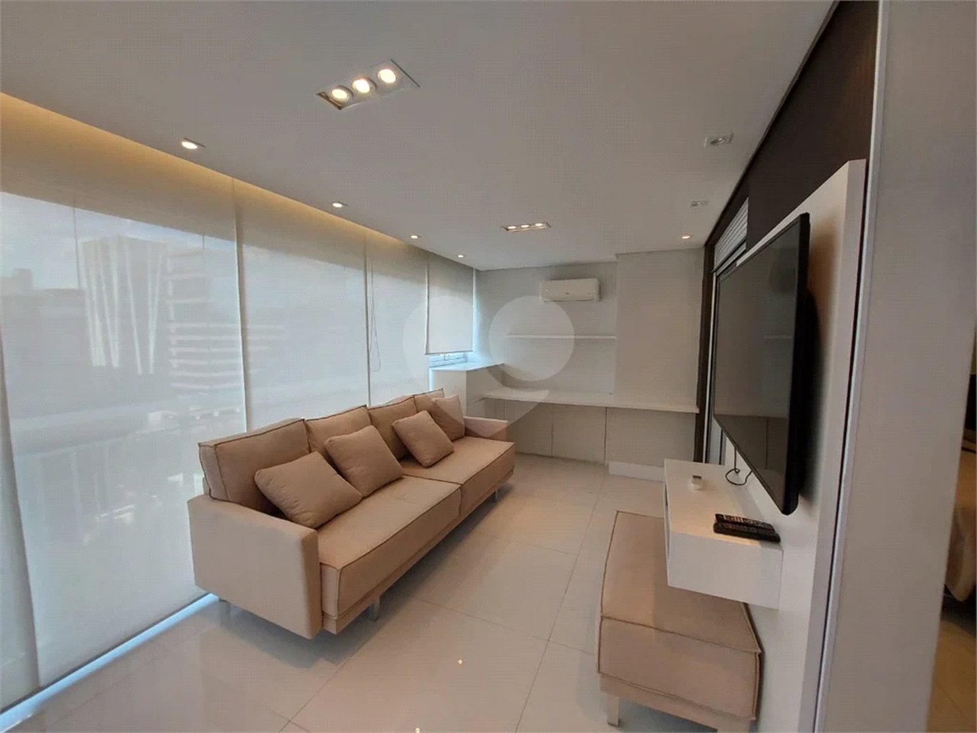 Apartamento Mobiliado na Vila Olimpia com 54m² e 1 vaga