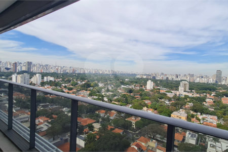 Apartamento à venda em Pinheiros com varanda, 2 quartos sendo 1 suíte 2 vagas
