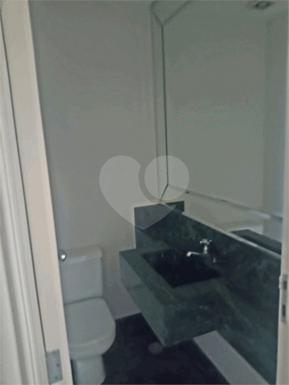 Apartamento a venda com 252 m² no Campo belo.