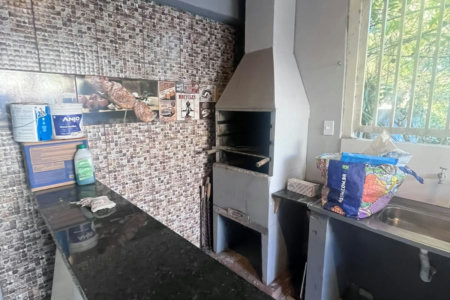 Casa à venda ou para alugar com 3 quartos, sendo 1 suíte,  em Parque Ortolândia, Hortolândia, SP