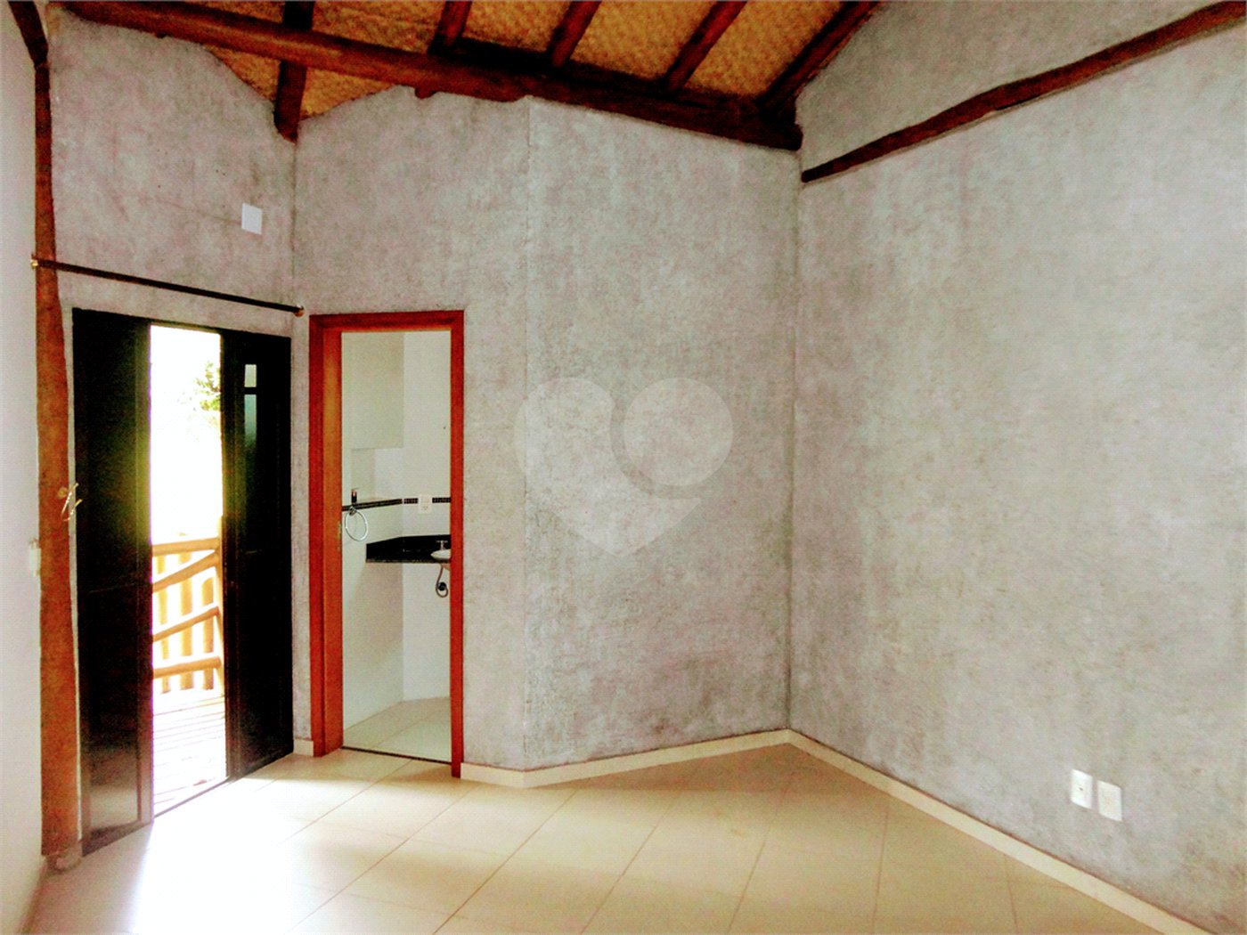 Casa à venda com 4 suítes no condomínio Estância Marambaia, Vinhedo - SP