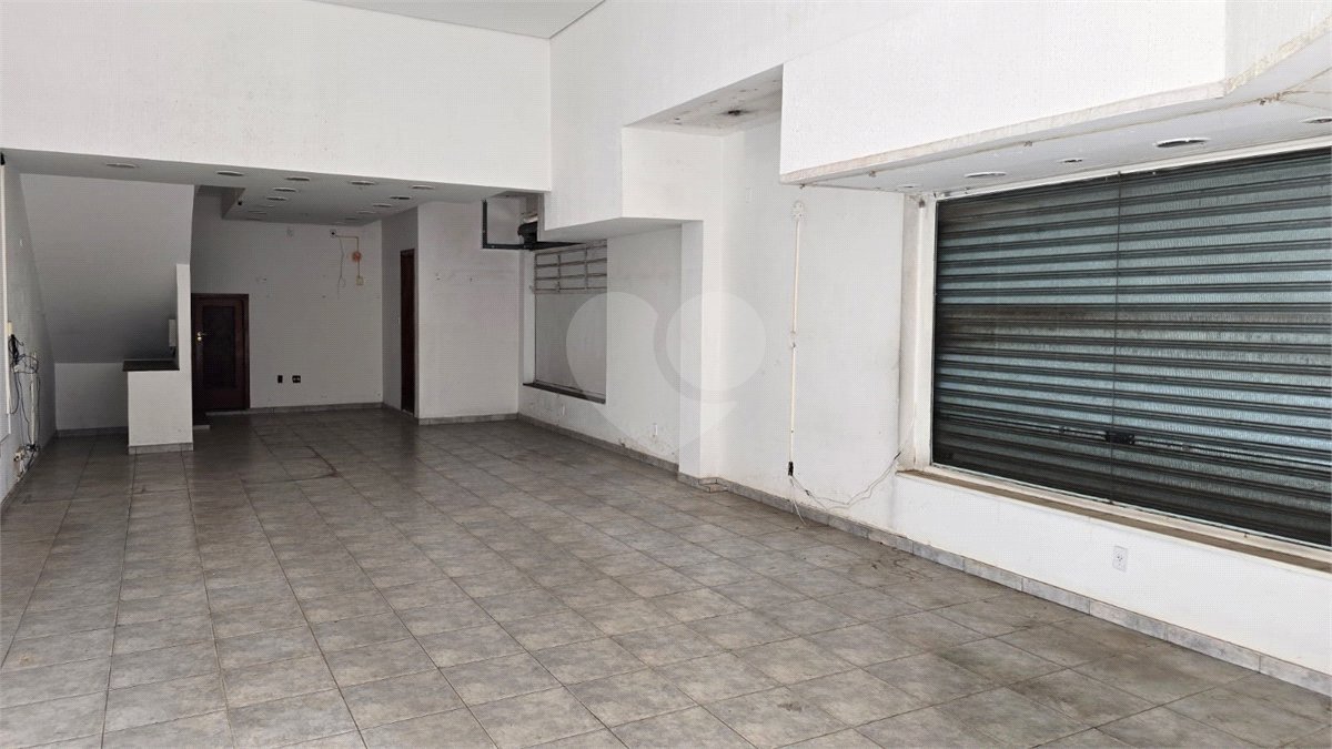 Salão para alugar no Centro, Araraquara, SP