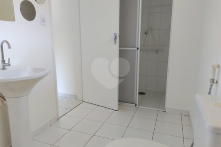 Casa à venda com 3 quartos, sendo 1 suíte,  em Vila Cordeiro, São Paulo, SP