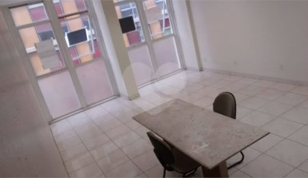 Sala à venda em Cambuí, Campinas, SP