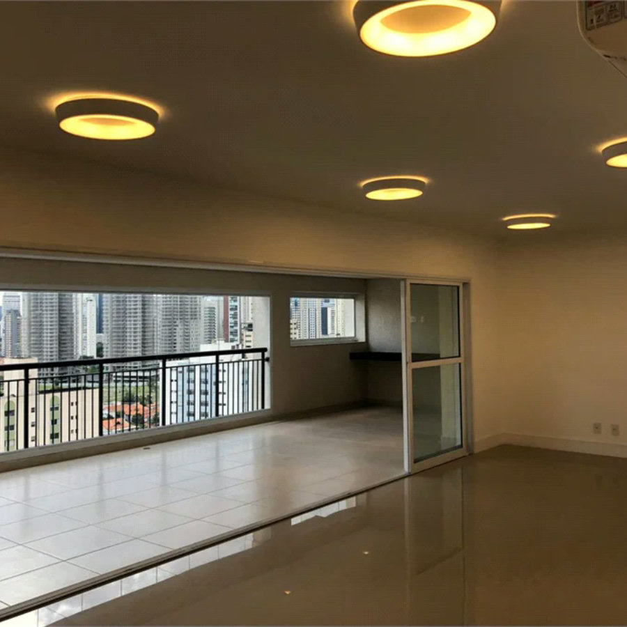 Apartamento à venda ou para alugar com 3 suítes em Santo Amaro, São Paulo, SP