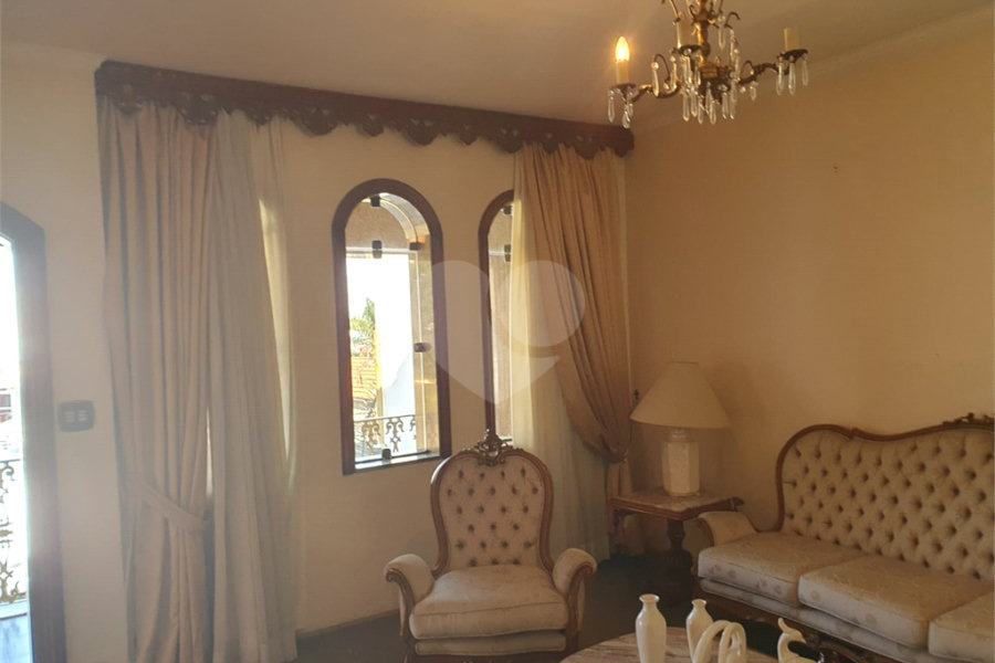 Casa à venda com 4 quartos, sendo 3 suítes, em Vila Guilherme, São Paulo, SP