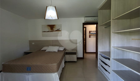 Apartamento à venda com 2 quartos, sendo 1 suíte,  em Praia do Mutá, Porto Seguro, BA