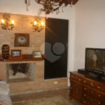 Casa à venda com 3 quartos, sendo 2 suítes, no condomínio residencial Cantareira-pque Petropolis, Mairiporã - SP
