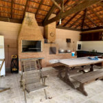 Chácara à venda com 4 quartos, sendo 1 suíte, em Pinheirinho, Vinhedo, SP