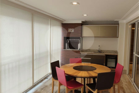Apartamento à venda com 3 suítes em Água Branca, São Paulo, SP