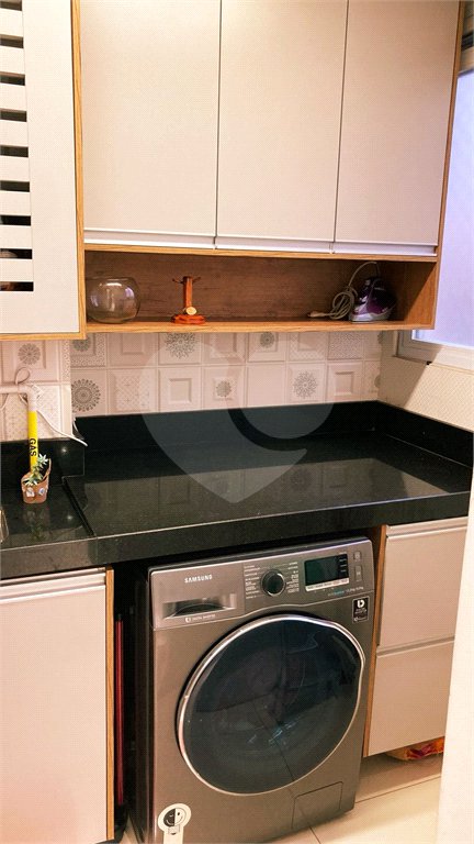Apartamento à venda com 2 quartos em Vila Anastácio, São Paulo, SP