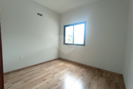 Casa à venda com 3 quartos, sendo 2 suítes, no condomínio Vila Rica, Indaiatuba - SP