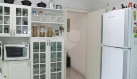 Casa à venda com 3 suítes em Vila Universitária, São Paulo, SP