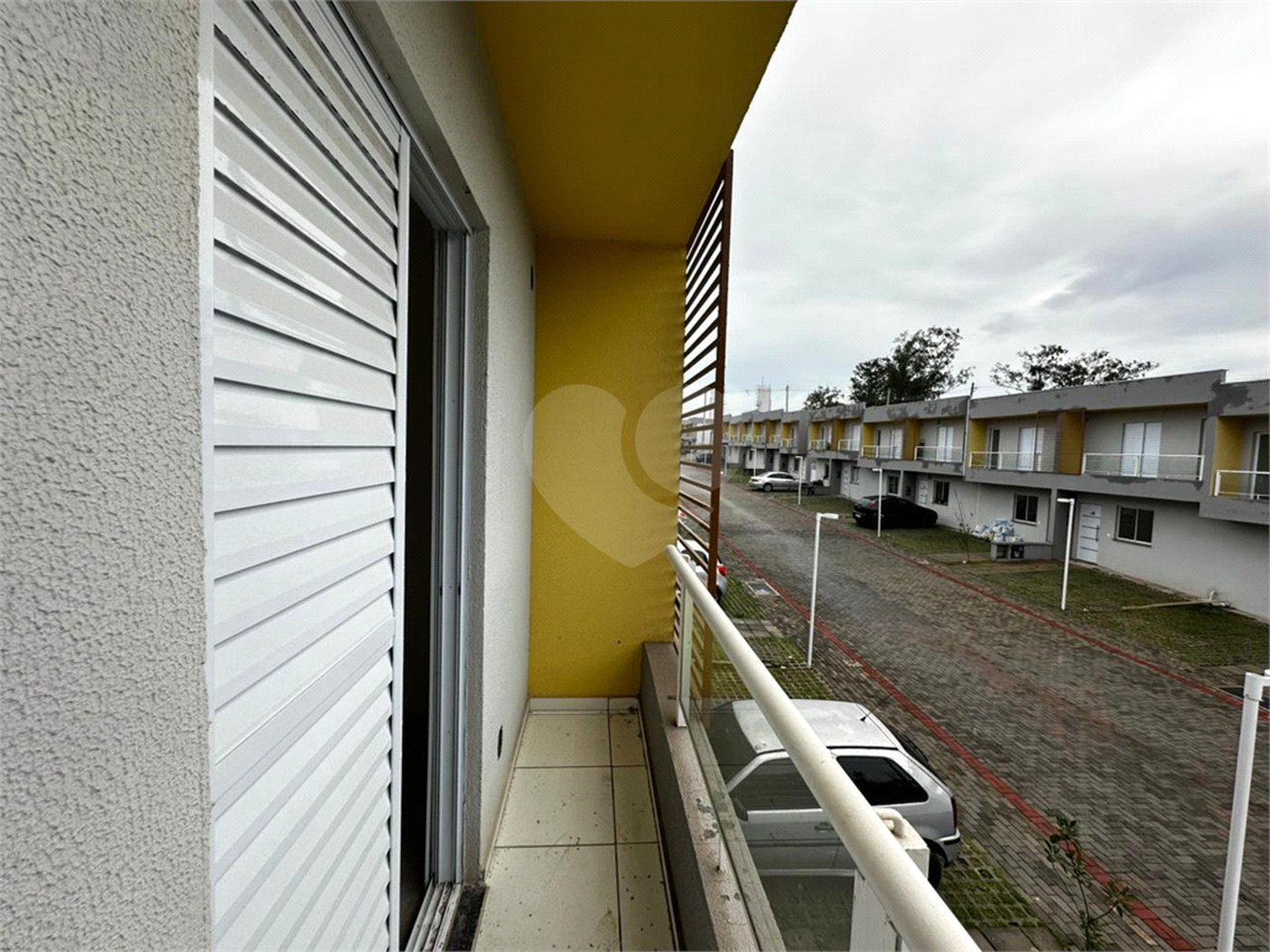 Casa à venda com 2 quartos no condomínio Vila das Paineiras, Suzano - SP