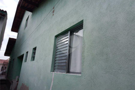 Sobrado à venda com 2 suítes no Centro, Bom Jesus dos Perdões, SP