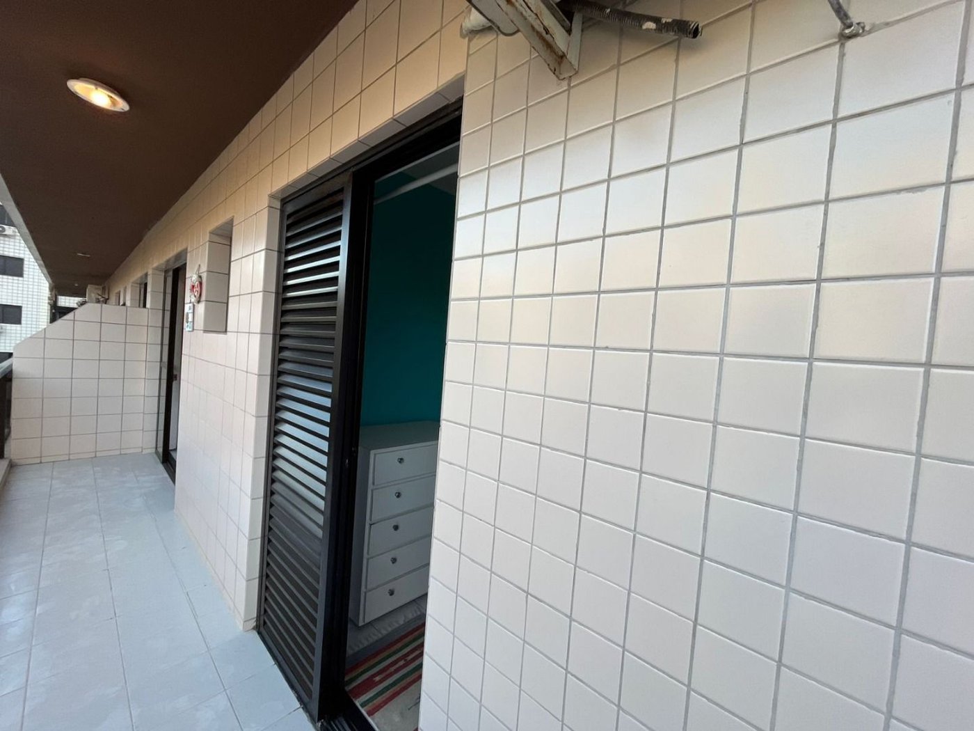 Apartamento com 1 dormitório à venda, 52 m² por R$ 290.000,00 - Jardim Três Marias - Guarujá/SP