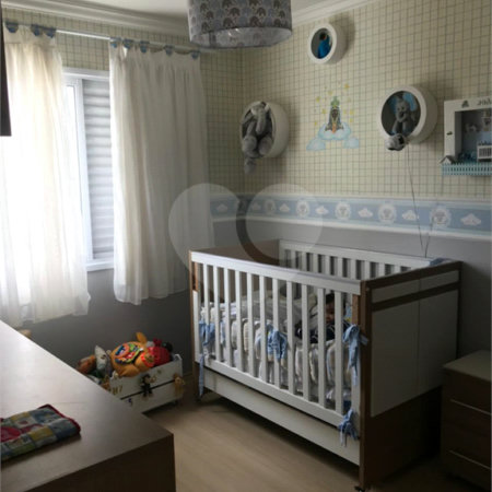 Casa à venda com 3 quartos, sendo 1 suíte, no condomínio Villaggio Portobello, São Paulo - SP