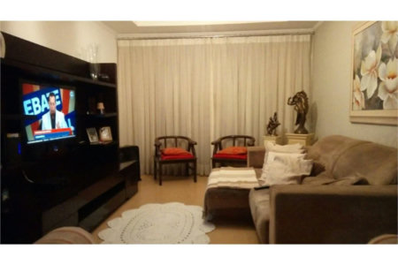 Casa à venda com 3 quartos, sendo 1 suíte, em Vila Suzana, São Paulo, SP