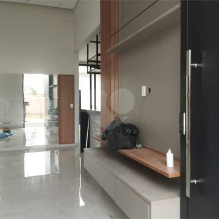 Casa para alugar com 3 quartos, sendo 1 suíte, no condomínio Residencial Reserva do Campo, Araraquara - SP