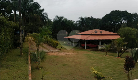 Chácara à venda com 3 suítes em Chácaras do Guacuri, Itupeva, SP