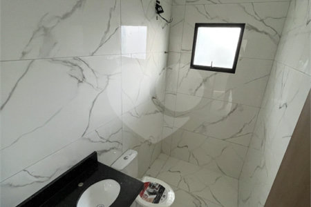 Casa à venda com 3 quartos, sendo 1 suíte,  em Vila São Paulo, Mogi das Cruzes, SP