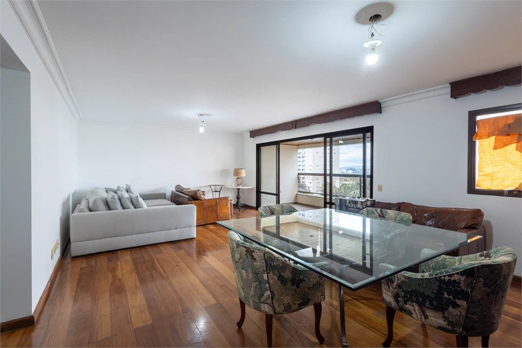 Apartamento à venda com 4 quartos, sendo 3 suítes, em Jardim Monte Kemel, São Paulo, SP