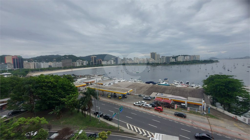 Apartamento à venda com 3 quartos, sendo 1 suíte, em Botafogo, Rio de Janeiro, RJ