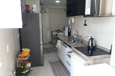 Apartamento à venda com 3 quartos, sendo 1 suíte, em Tijuca, Rio de Janeiro, RJ