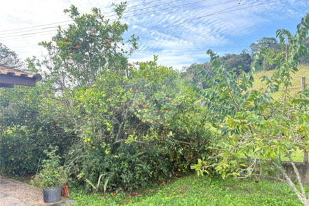 Sítio à venda com 3 quartos, sendo 1 suíte, no Centro, Guararema, SP