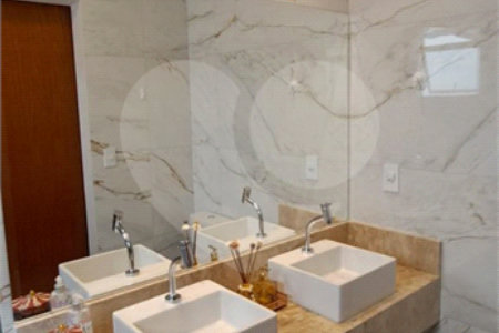 Casa à venda com 4 quartos, sendo 1 suíte, no condomínio Reserva Ermida Ii - Portaria 2, Jundiaí - SP