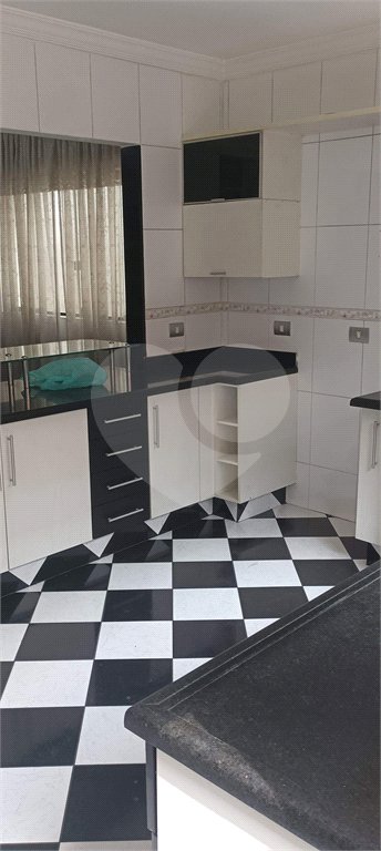 Sobrado à venda com 3 quartos, sendo 1 suíte, em Jabaquara, São Paulo, SP