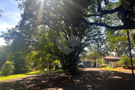 Terreno à venda com 1 suíte no Centro, Araraquara, SP