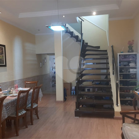 Casa à venda com 3 quartos, sendo 1 suíte,  em Residencial Colinas, Mogi das Cruzes, SP