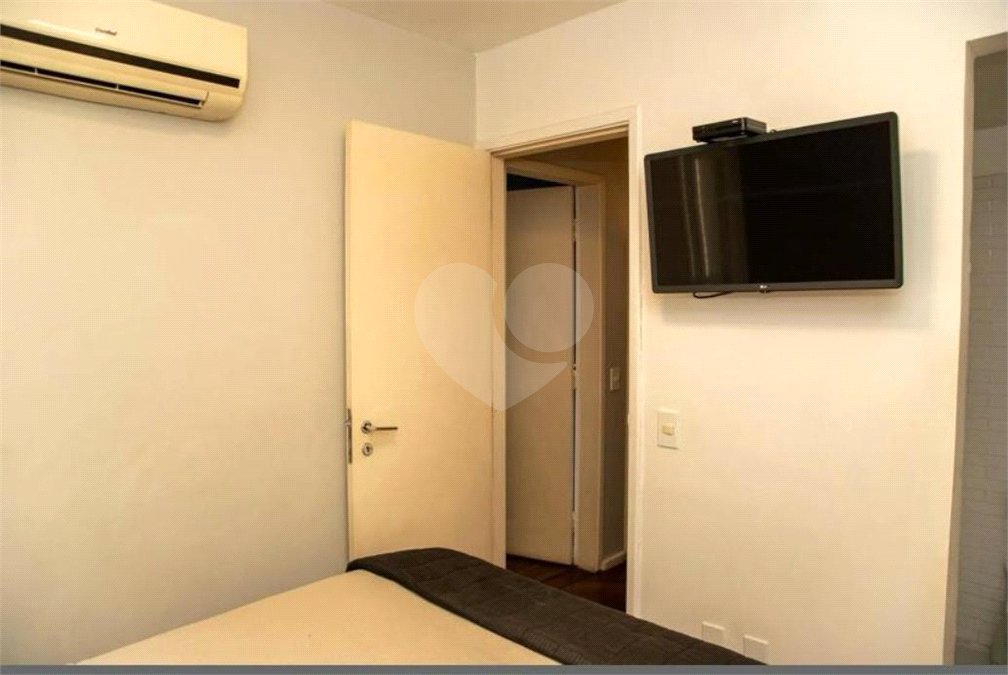 Apartamento à venda com 3 quartos, sendo 1 suíte, em Brooklin Paulista, São Paulo, SP