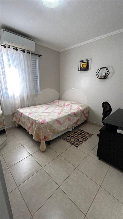 Casa à venda com 4 quartos, sendo 2 suítes, no condomínio Chácara das Palmeiras Imperiais, Jundiaí - SP