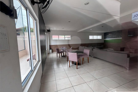 Apartamento à venda com 3 quartos, sendo 1 suíte,  em Parque Três Meninos, Sorocaba, SP