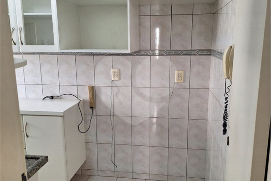 Apartamento à venda com 2 quartos em Vila Guarani, São Paulo, SP