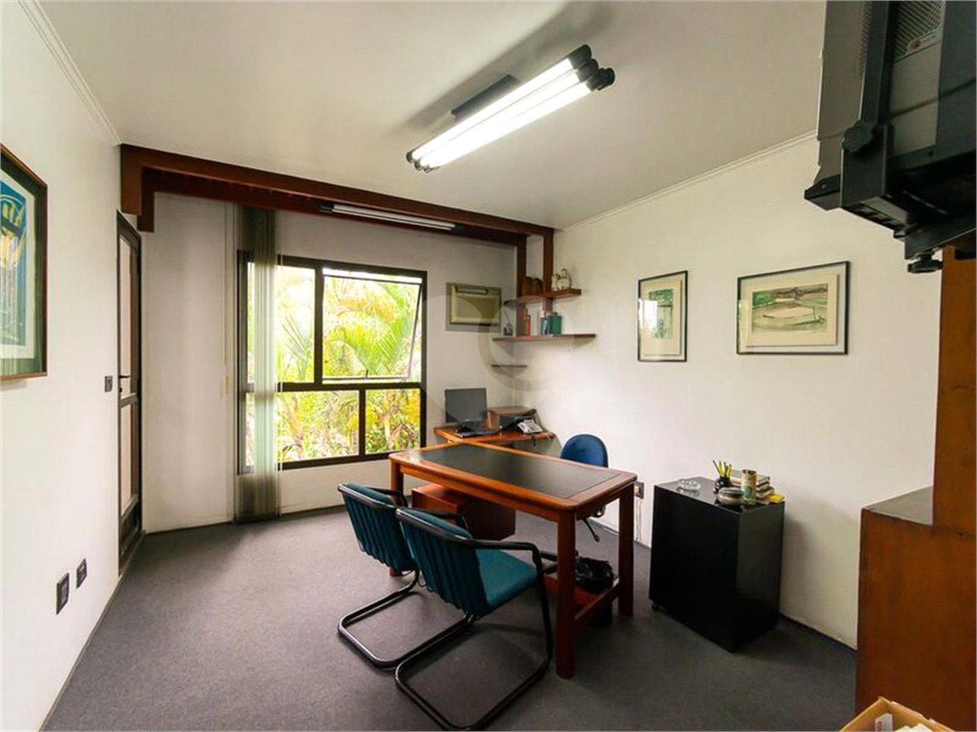 Casa à venda com 8 quartos, sendo 2 suítes, em Indianópolis, São Paulo, SP