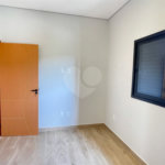 Casa à venda com 3 quartos, sendo 1 suíte, no condomínio Horto Florestal Iii, Sorocaba - SP