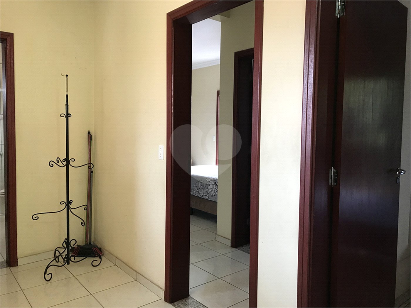 Casa à venda com 3 quartos, sendo 1 suíte, em Wanel Ville, Sorocaba, SP