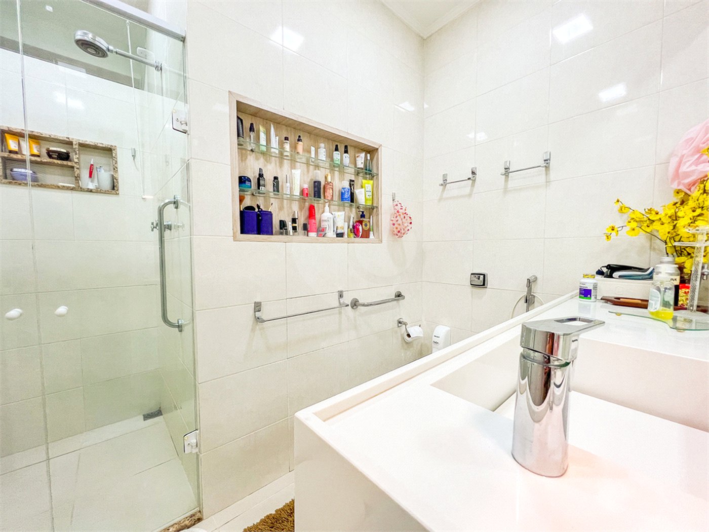Apartamento à venda com 4 quartos, sendo 1 suíte, em Copacabana, Rio de Janeiro, RJ