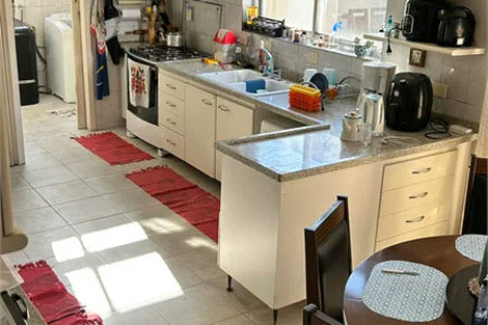 Sobrado à venda com 6 quartos, sendo 1 suíte, em Sumarezinho, São Paulo, SP