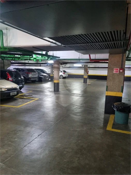 Apartamento 45m2 com 2 dormitórios e vaga no Jardins