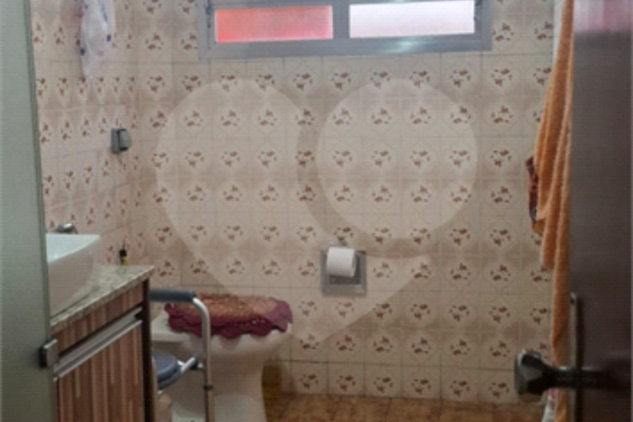Casa à venda com 4 quartos, sendo 3 suítes, no Brasilândia, São Paulo, SP