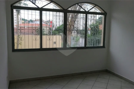 Sobrado à venda com 2 quartos em Santa Teresinha, São Paulo, SP