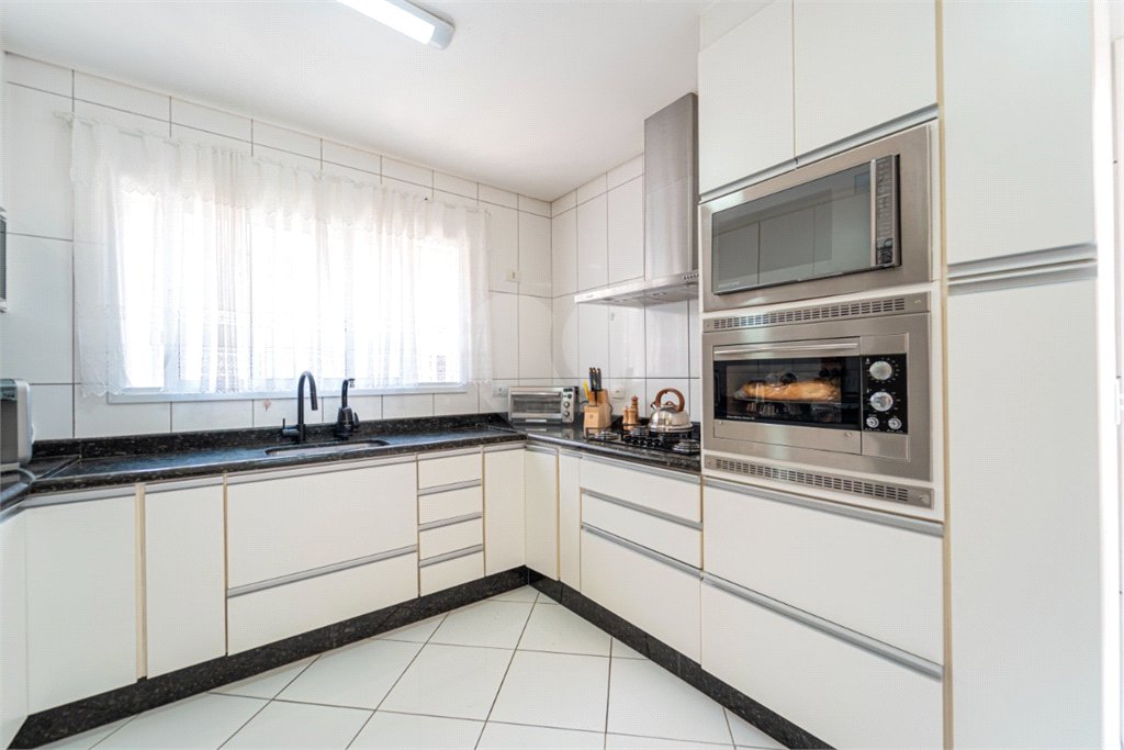 Sobrado à venda com 3 quartos, sendo 1 suíte, em Campo Grande, São Paulo, SP