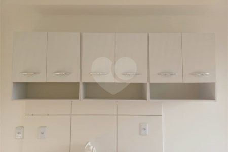 Apartamento à venda com 2 quartos em Lageado, Cotia, SP