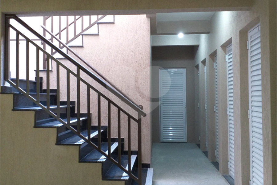 Casa à venda ou para alugar com 3 quartos, sendo 1 suíte, no condomínio martinha, São Paulo - SP