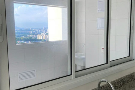 Apartamento à venda com 3 suítes em Jardim Caboré, São Paulo, SP
